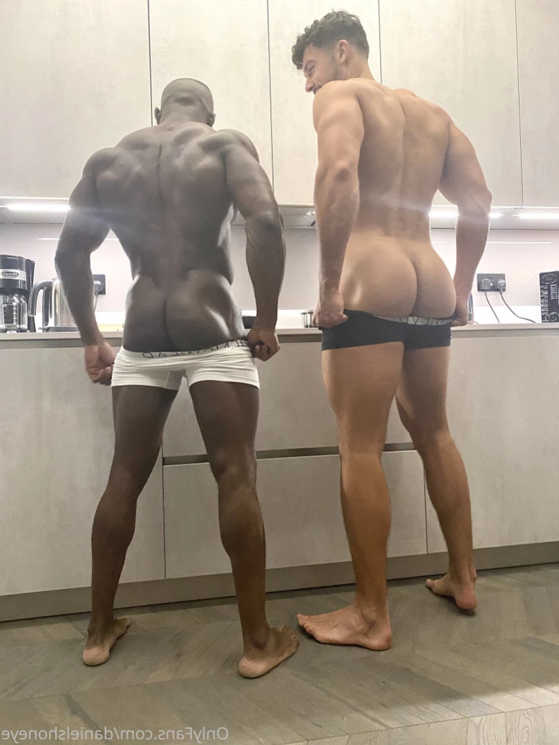 Daniel Shoneye [ danielshoneye ] Onlyfans leaked photo 13440392 on Hotleaks.tv