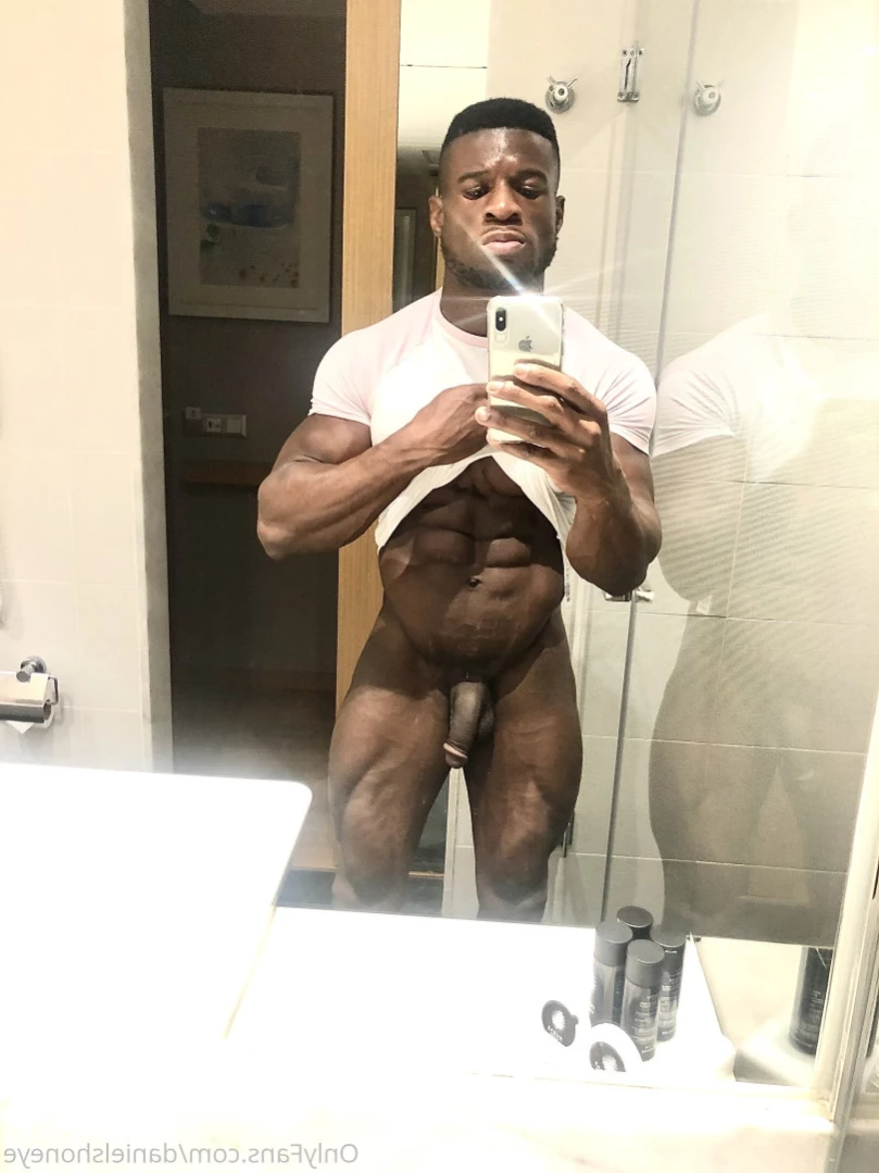 Daniel Shoneye [ danielshoneye ] Onlyfans leaked photo 14140008 on Hotleaks.tv