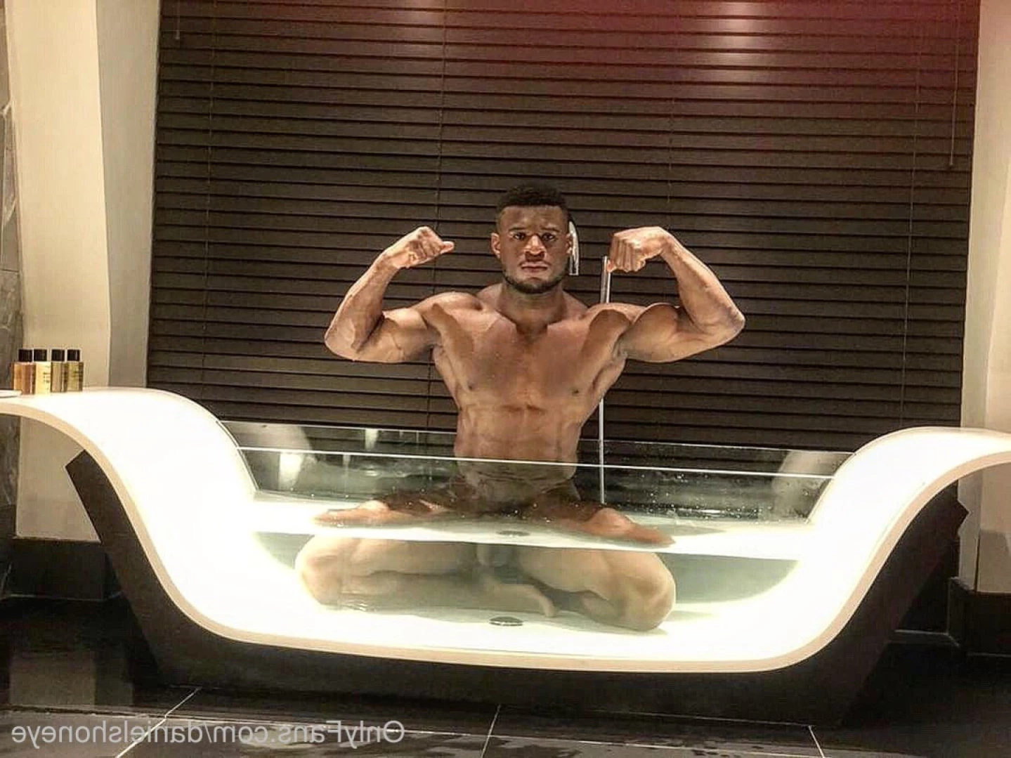 Daniel Shoneye [ danielshoneye ] Onlyfans leaked photo 14536917 on Hotleaks.tv