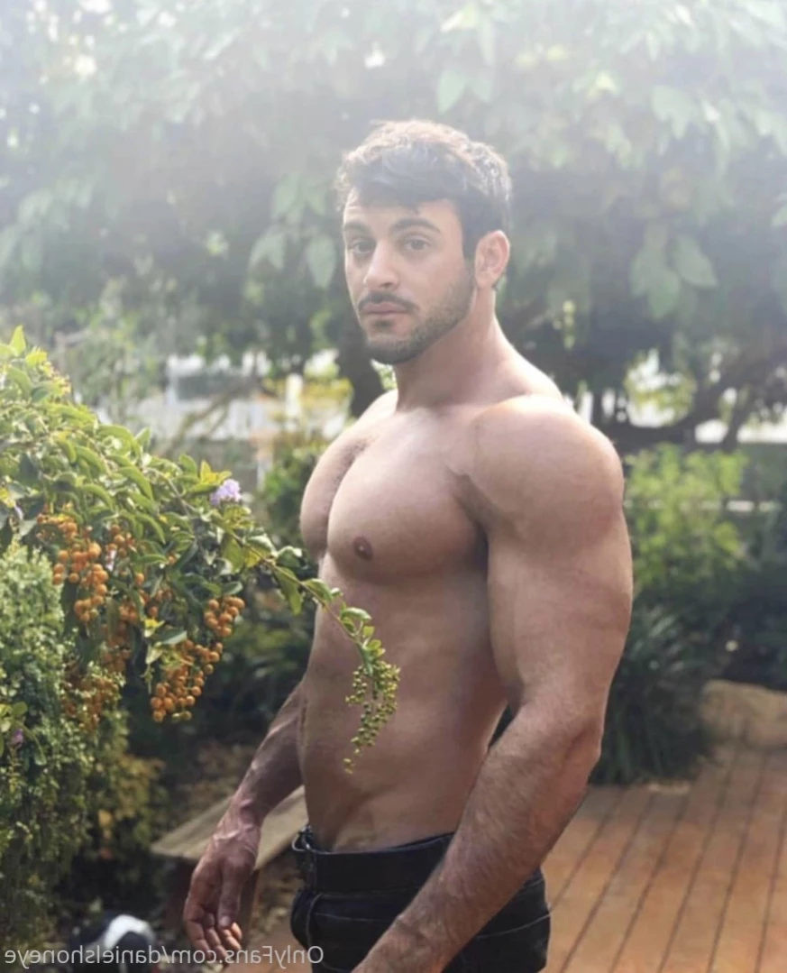 Daniel Shoneye [ danielshoneye ] Onlyfans leaked photo 15333970 on Hotleaks.tv