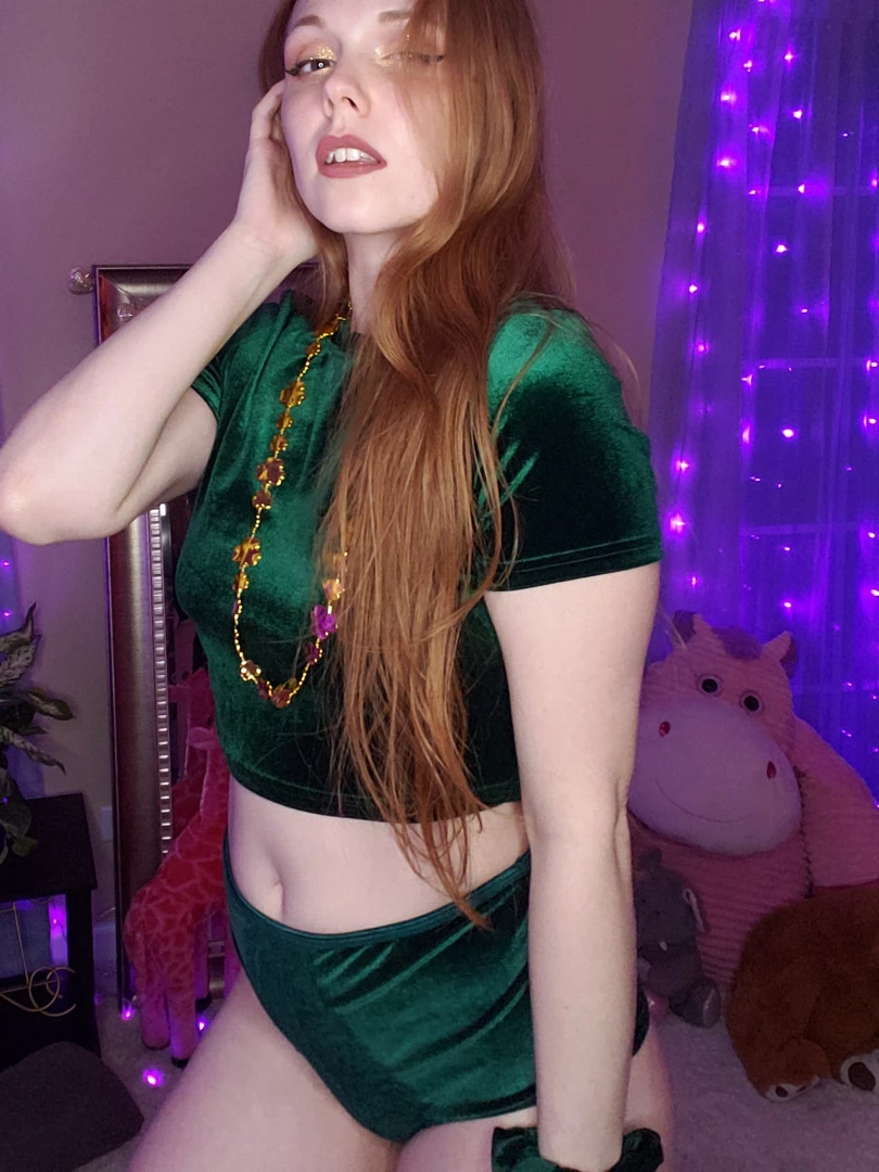 daphne❄️ [ daphnemadison ] Onlyfans leaked photo 10141306 on Hotleaks.tv