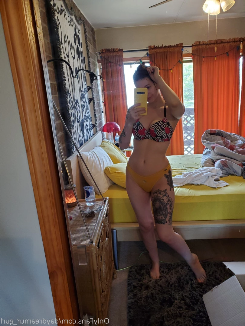 daydreamur_gurl Onlyfans leaked photo 8740318 on Hotleaks.tv