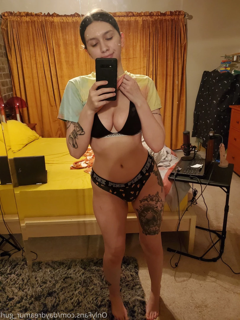 daydreamur_gurl Onlyfans leaked photo 8746498 on Hotleaks.tv