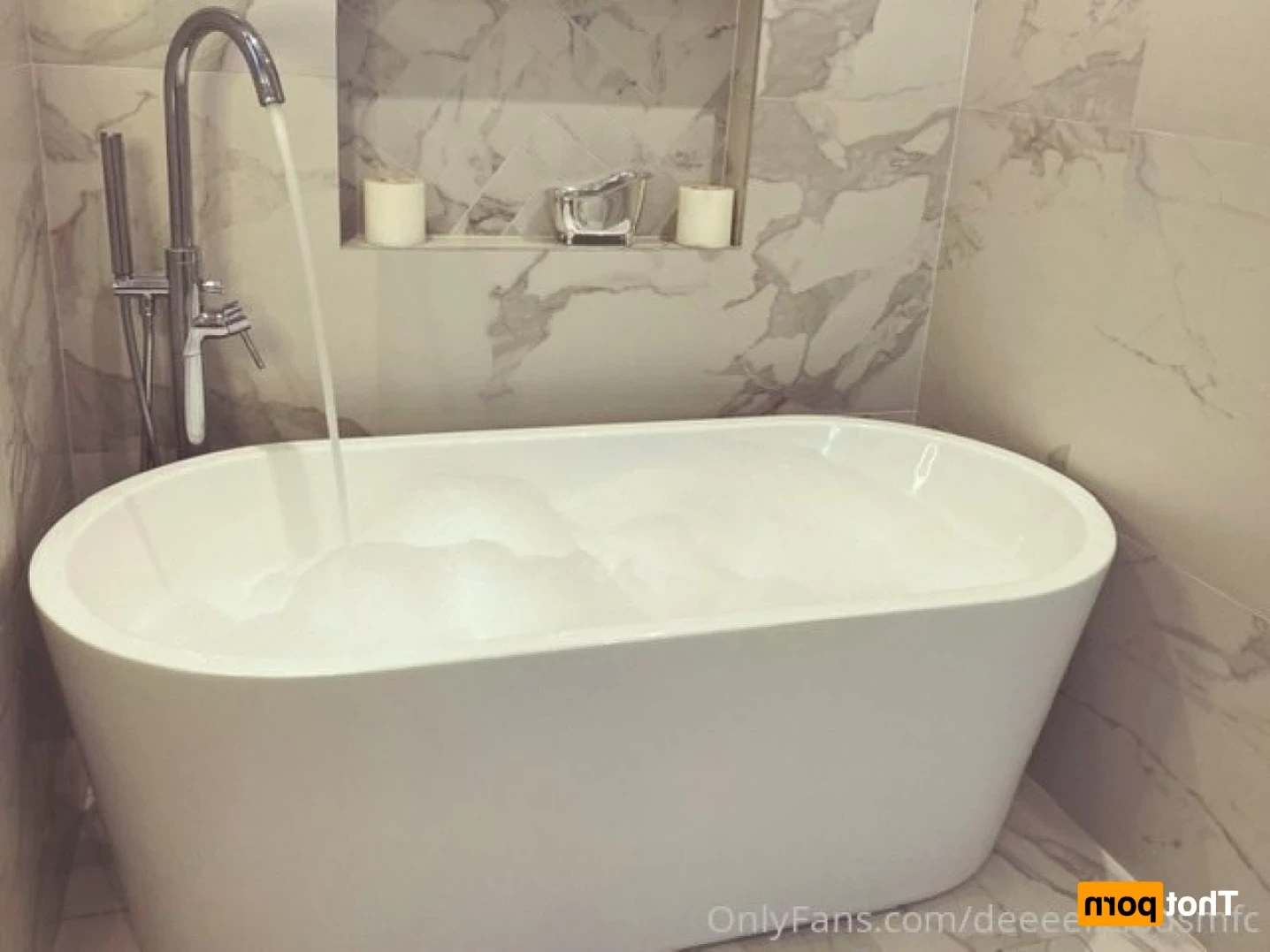 Dee [ deeeeliciousmfc ] Onlyfans leaked photo 14147858 on Hotleaks.tv