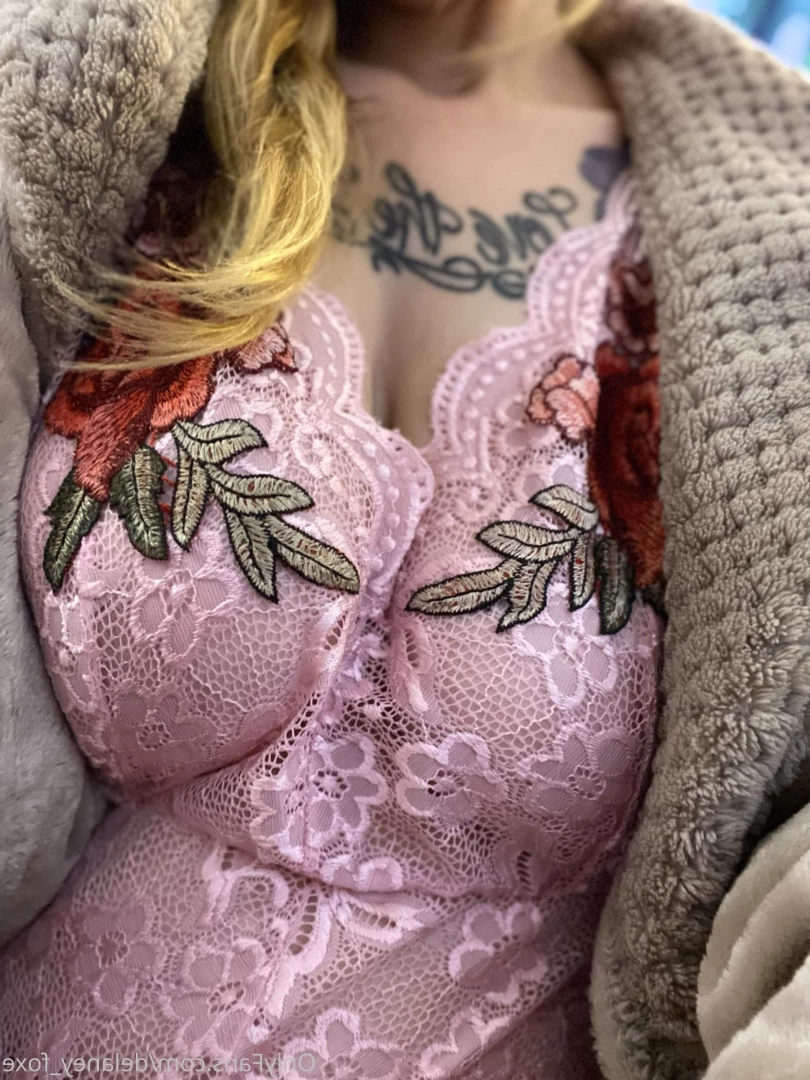 shanna the brunette bimbo [ shannasins ] Onlyfans leaked photo 10195691 on Hotleaks.tv