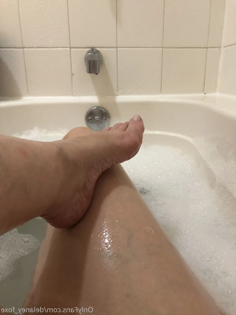 shanna the brunette bimbo [ shannasins ] Onlyfans leaked photo 10196844 on Hotleaks.tv
