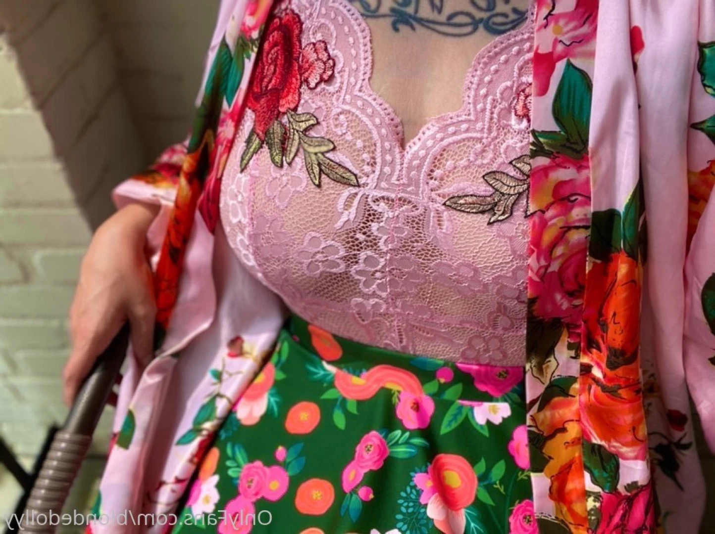 shanna the brunette bimbo [ shannasins ] Onlyfans leaked photo 10196862 on Hotleaks.tv