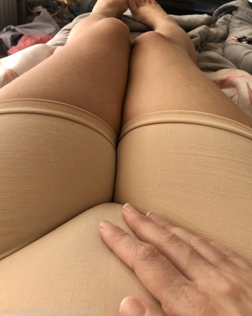 shanna the brunette bimbo [ shannasins ] Onlyfans leaked photo 10198672 on Hotleaks.tv