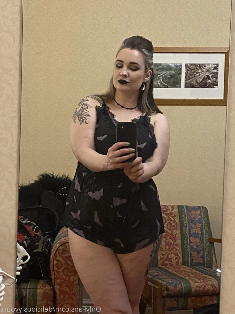 Milfy Delicious🍓 [ deliciouslyyours ] Onlyfans leaked photo 9985611 on Hotleaks.tv
