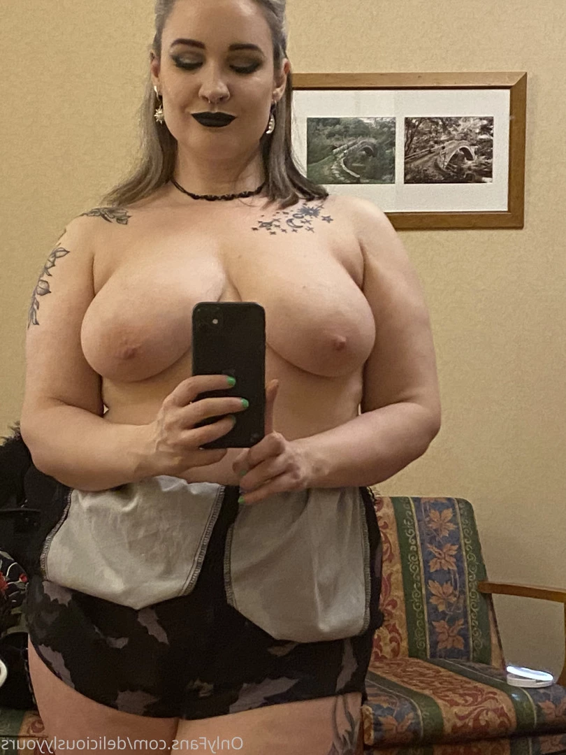 Milfy Delicious🍓 [ deliciouslyyours ] Onlyfans leaked photo 9985907 on Hotleaks.tv