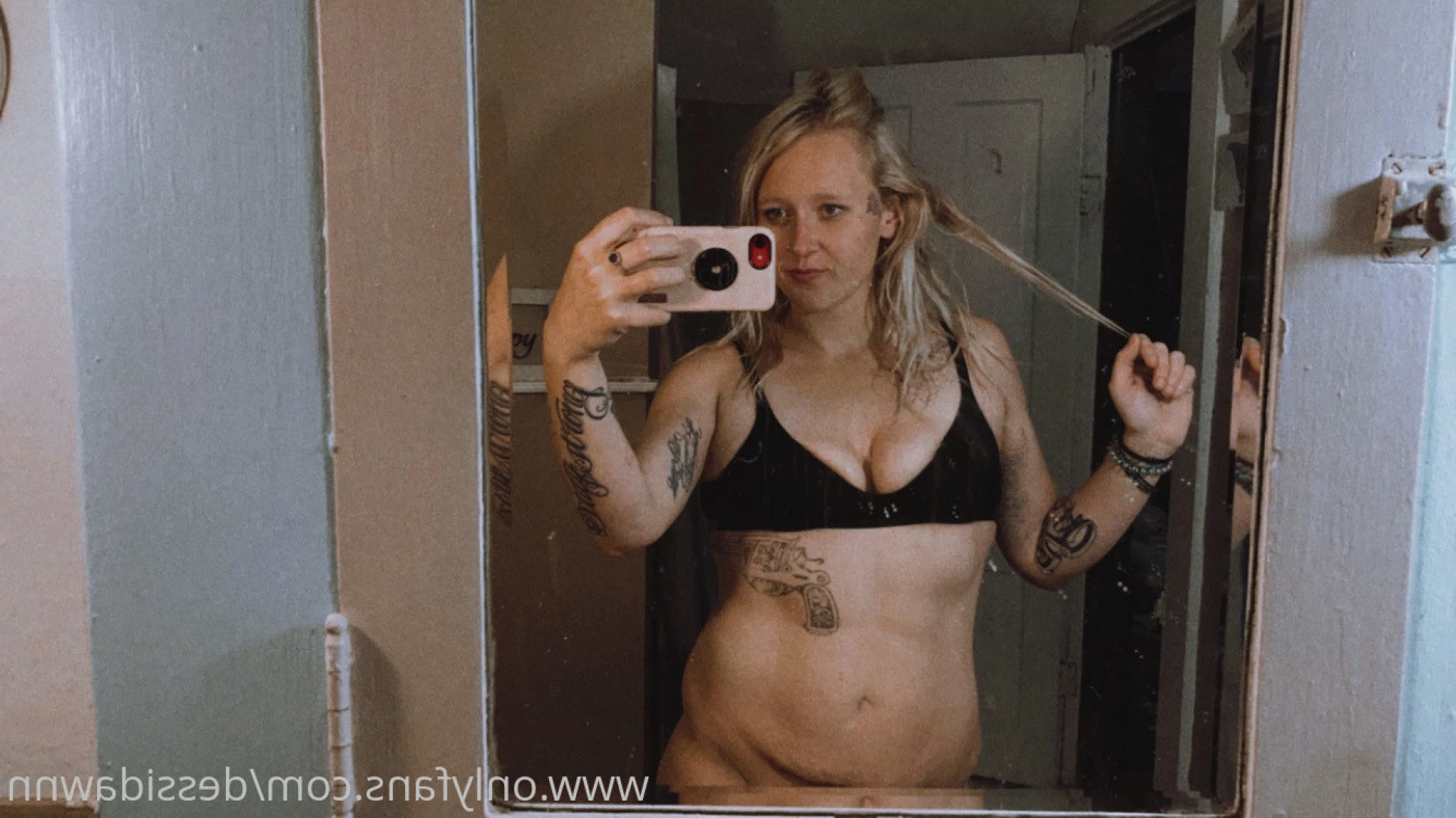 𝘊𝘩𝘦𝘦𝘬𝘴4𝘊𝘩𝘦𝘤𝘬𝘴 ❤️ [ dessidawnn ] Onlyfans leaked photo 9808933 on Hotleaks.tv