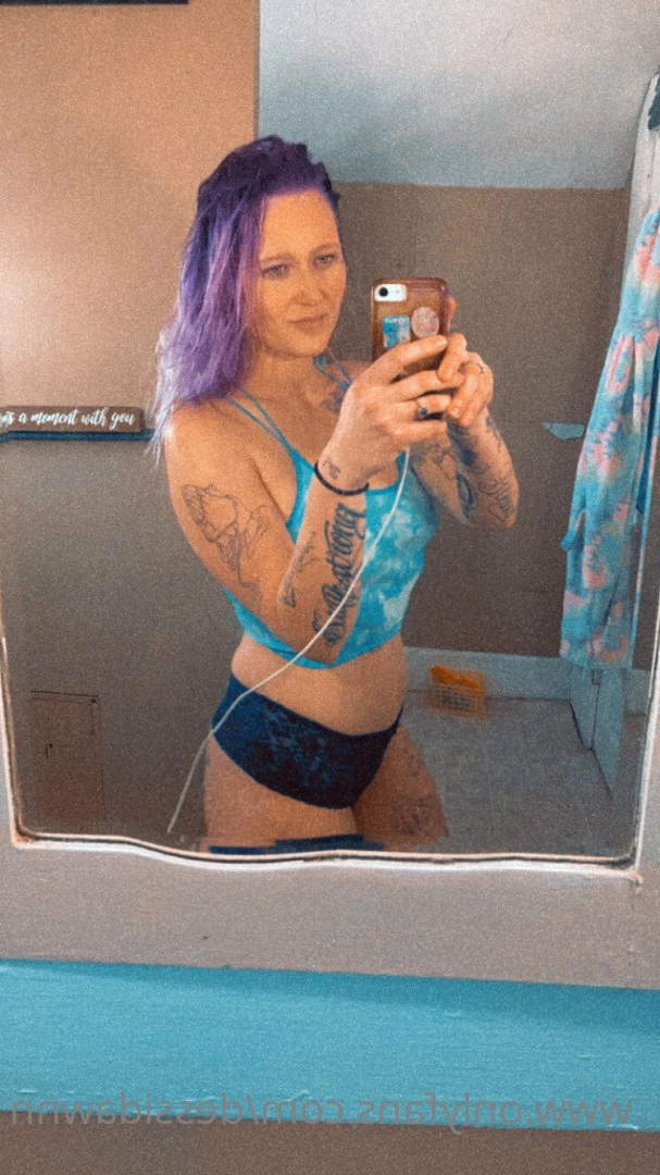 𝘊𝘩𝘦𝘦𝘬𝘴4𝘊𝘩𝘦𝘤𝘬𝘴 ❤️ [ dessidawnn ] Onlyfans leaked photo 9811212 on Hotleaks.tv