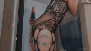 16301544