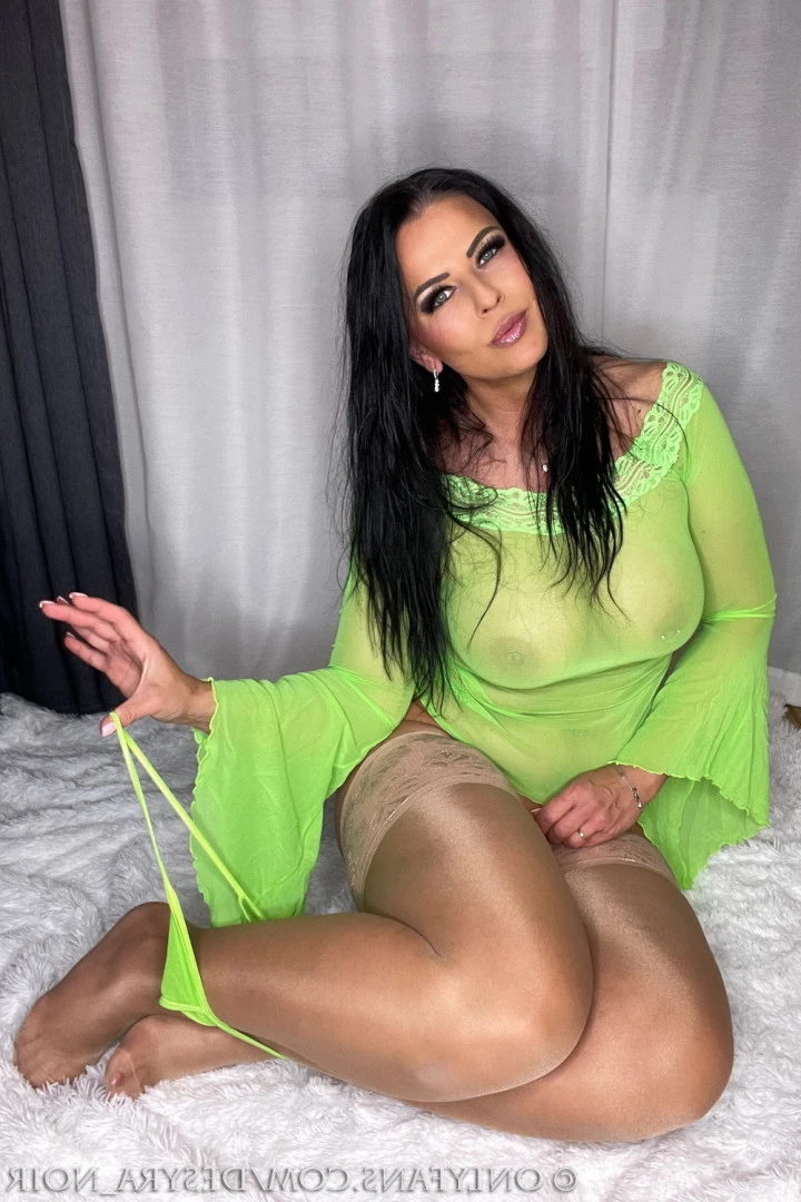 💋DESYRA HOTWIFE-MILF ♠️ [ desyra_noir ] Onlyfans leaked photo 8691519 on Hotleaks.tv