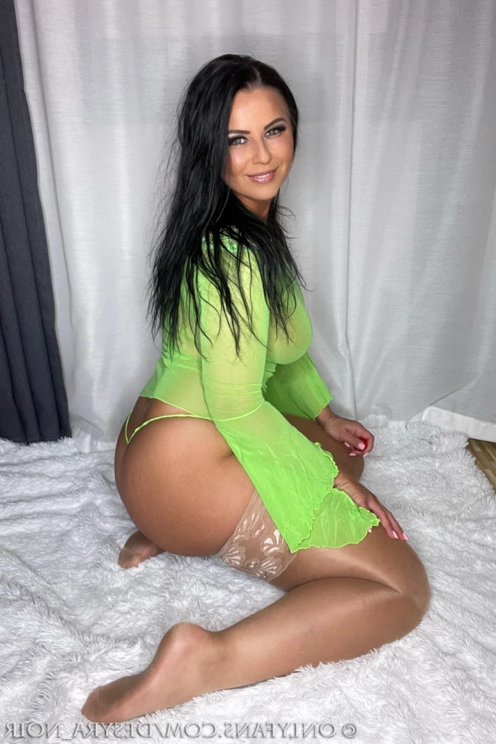 💋DESYRA HOTWIFE-MILF ♠️ [ desyra_noir ] Onlyfans leaked photo 8694547 on Hotleaks.tv