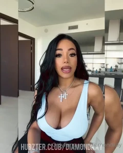 10439700