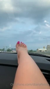 10439584
