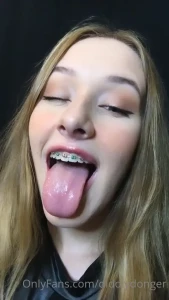 10439358