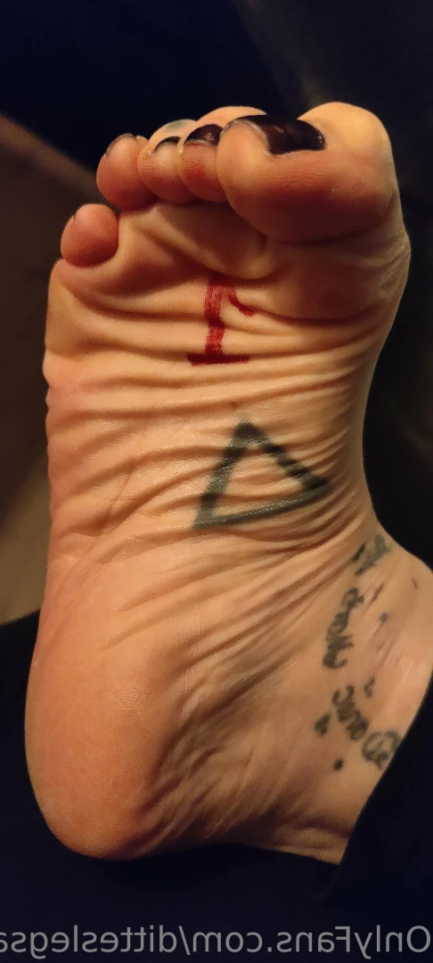 ditteslegsandfeet Onlyfans leaked photo 8729354 on Hotleaks.tv