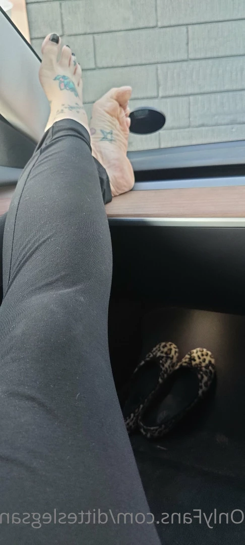 ditteslegsandfeet Onlyfans leaked photo 8730175 on Hotleaks.tv