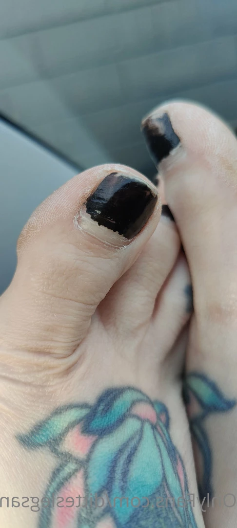 ditteslegsandfeet Onlyfans leaked photo 8730440 on Hotleaks.tv