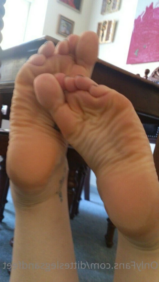 ditteslegsandfeet Onlyfans leaked photo 8734021 on Hotleaks.tv