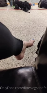 10438190