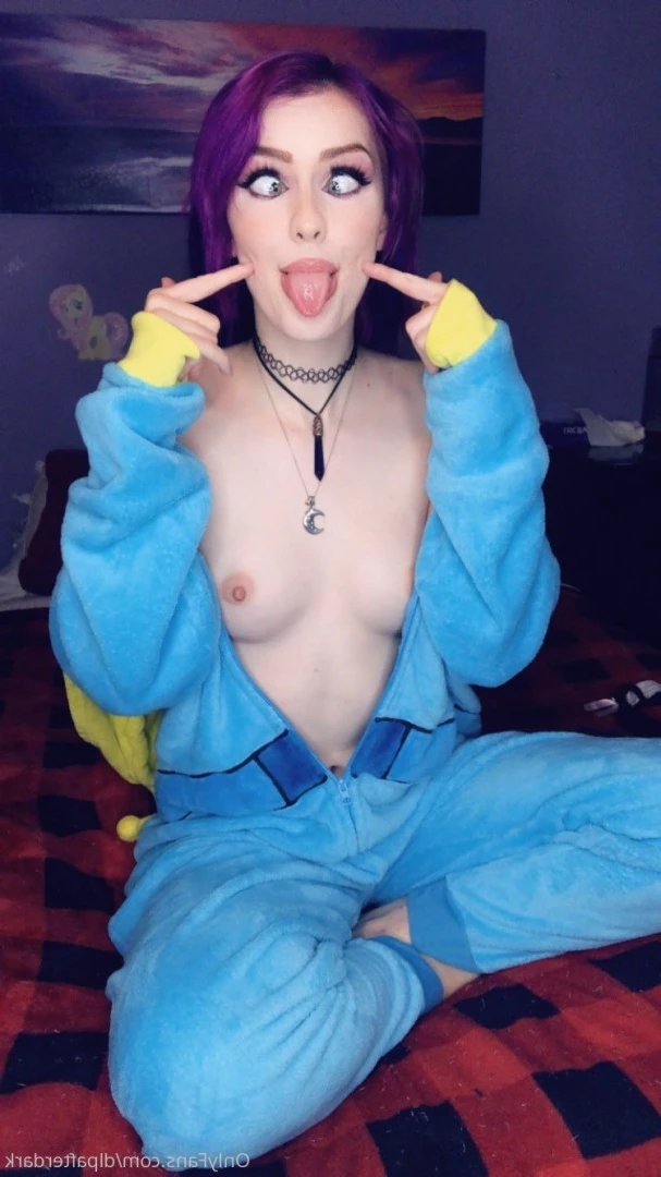 Dyed Little Princess [ dlpafterdark ] Onlyfans leaked photo 10049744 on Hotleaks.tv