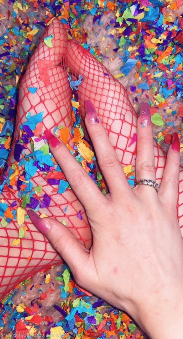 Dyed Little Princess [ dlpafterdark ] Onlyfans leaked photo 10051523 on Hotleaks.tv