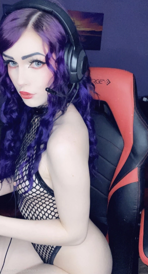 Dyed Little Princess [ dlpafterdark ] Onlyfans leaked photo 10052221 on Hotleaks.tv