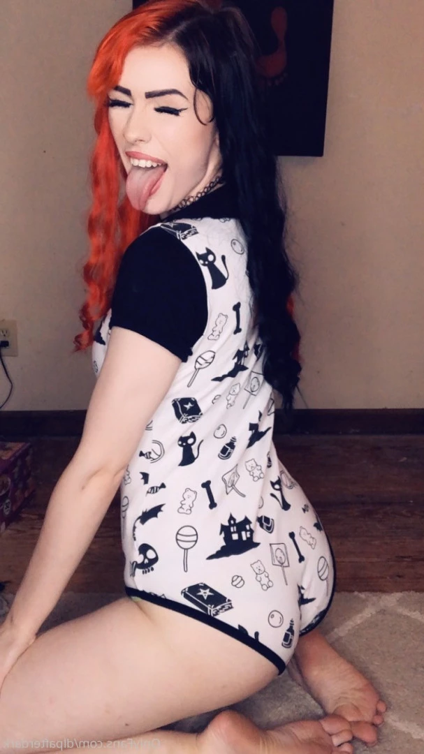 Dyed Little Princess [ dlpafterdark ] Onlyfans leaked photo 10052459 on Hotleaks.tv