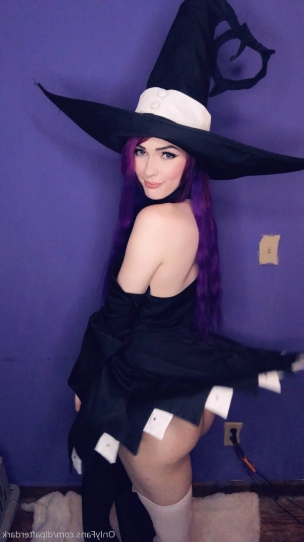Dyed Little Princess [ dlpafterdark ] Onlyfans leaked photo 10052891 on Hotleaks.tv