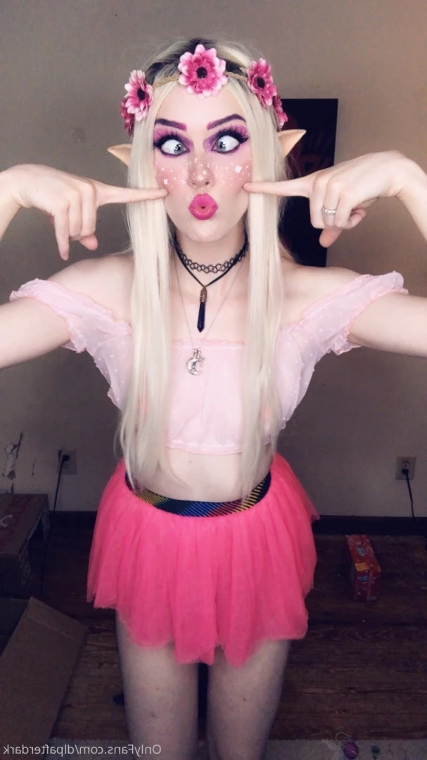 Dyed Little Princess [ dlpafterdark ] Onlyfans leaked photo 10053823 on Hotleaks.tv
