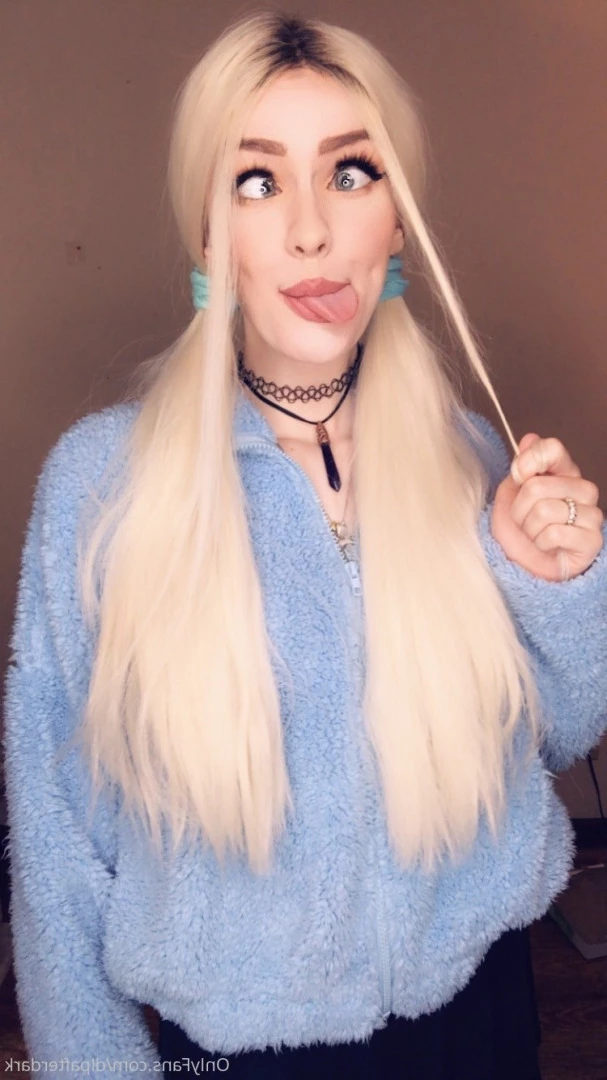 Dyed Little Princess [ dlpafterdark ] Onlyfans leaked photo 10054922 on Hotleaks.tv