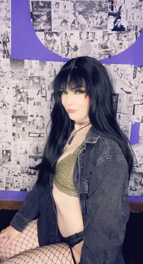 Dyed Little Princess [ dlpafterdark ] Onlyfans leaked photo 10056581 on Hotleaks.tv