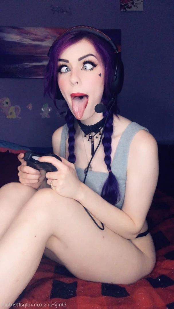 Dyed Little Princess [ dlpafterdark ] Onlyfans leaked photo 10058980 on Hotleaks.tv