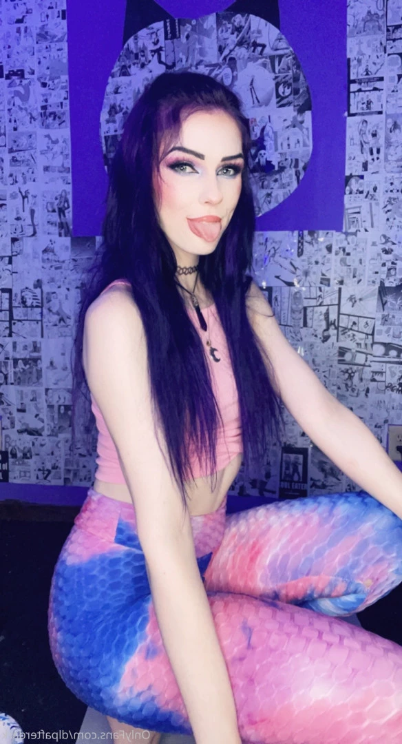 Dyed Little Princess [ dlpafterdark ] Onlyfans leaked photo 10059255 on Hotleaks.tv
