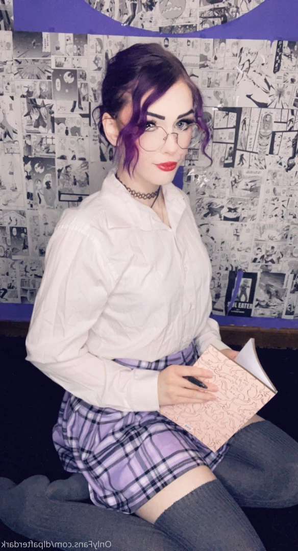 Dyed Little Princess [ dlpafterdark ] Onlyfans leaked photo 10059358 on Hotleaks.tv