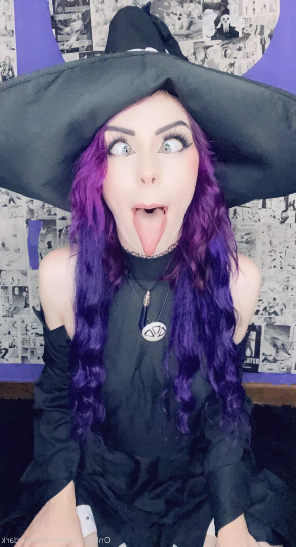 Dyed Little Princess [ dlpafterdark ] Onlyfans leaked photo 10060491 on Hotleaks.tv