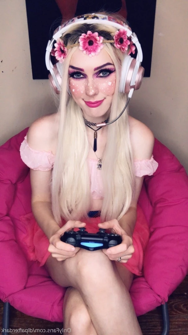 Dyed Little Princess [ dlpafterdark ] Onlyfans leaked photo 10061245 on Hotleaks.tv