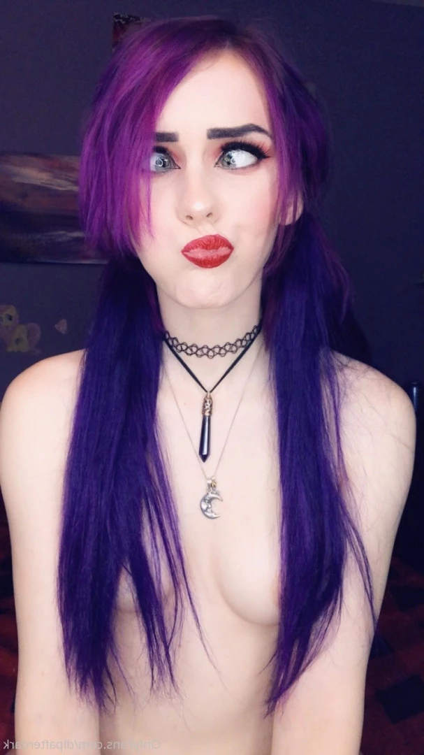 Dyed Little Princess [ dlpafterdark ] Onlyfans leaked photo 10063424 on Hotleaks.tv