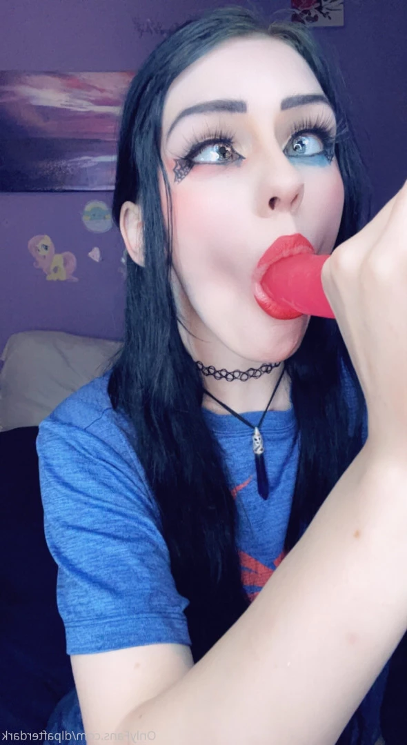 Dyed Little Princess [ dlpafterdark ] Onlyfans leaked photo 10064345 on Hotleaks.tv