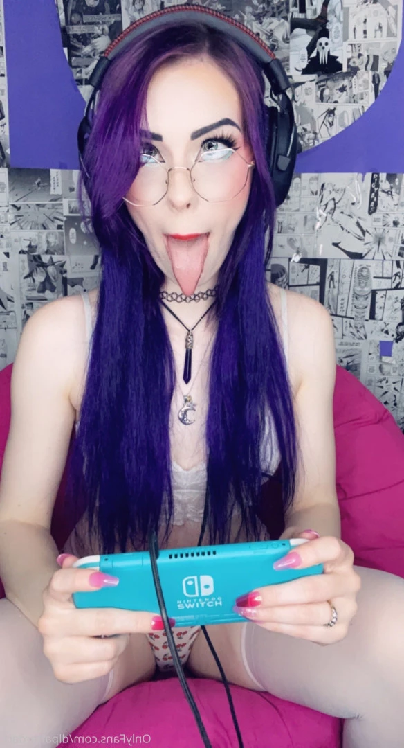 Dyed Little Princess [ dlpafterdark ] Onlyfans leaked photo 10065259 on Hotleaks.tv