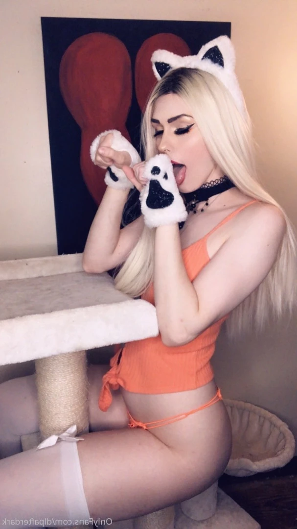Dyed Little Princess [ dlpafterdark ] Onlyfans leaked photo 10068405 on Hotleaks.tv