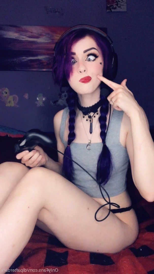 Dyed Little Princess [ dlpafterdark ] Onlyfans leaked photo 10068431 on Hotleaks.tv