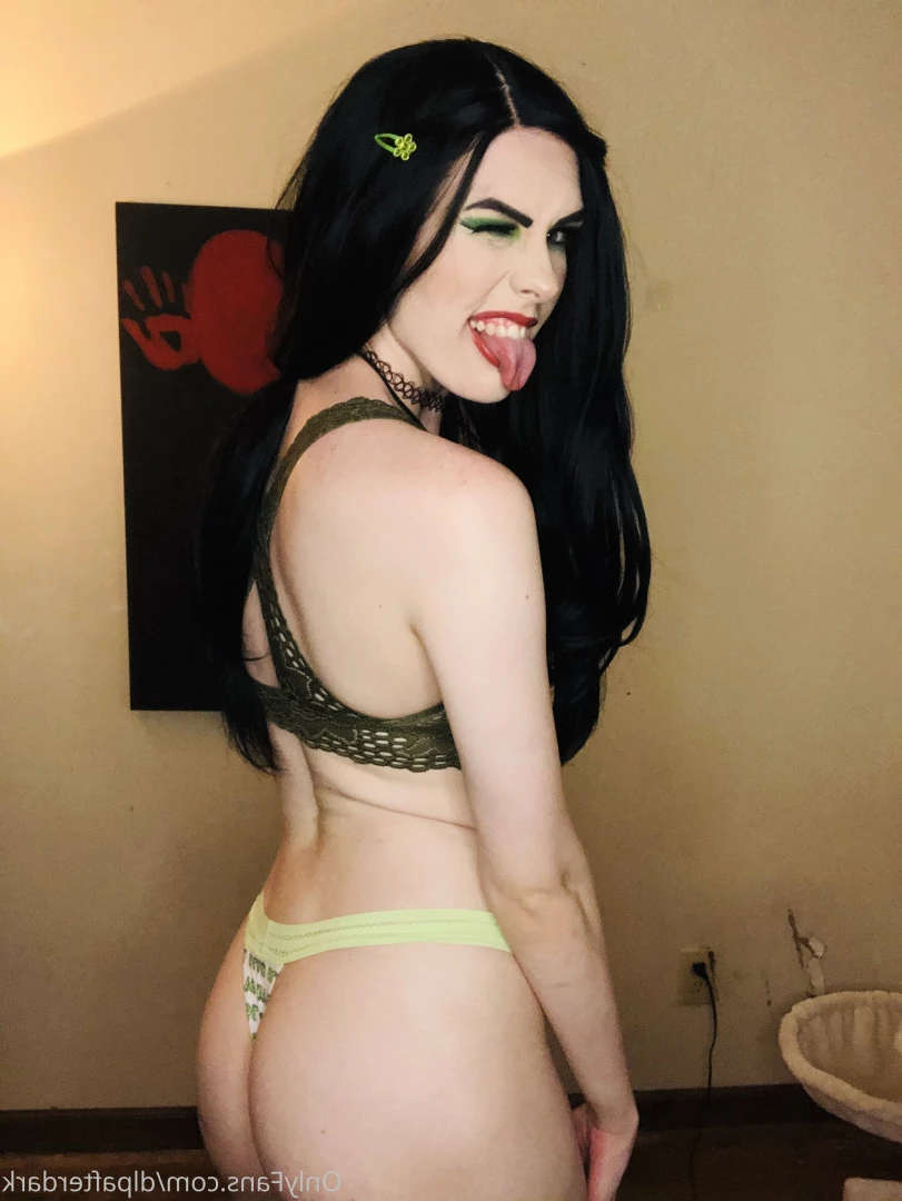 Dyed Little Princess [ dlpafterdark ] Onlyfans leaked photo 10068958 on Hotleaks.tv