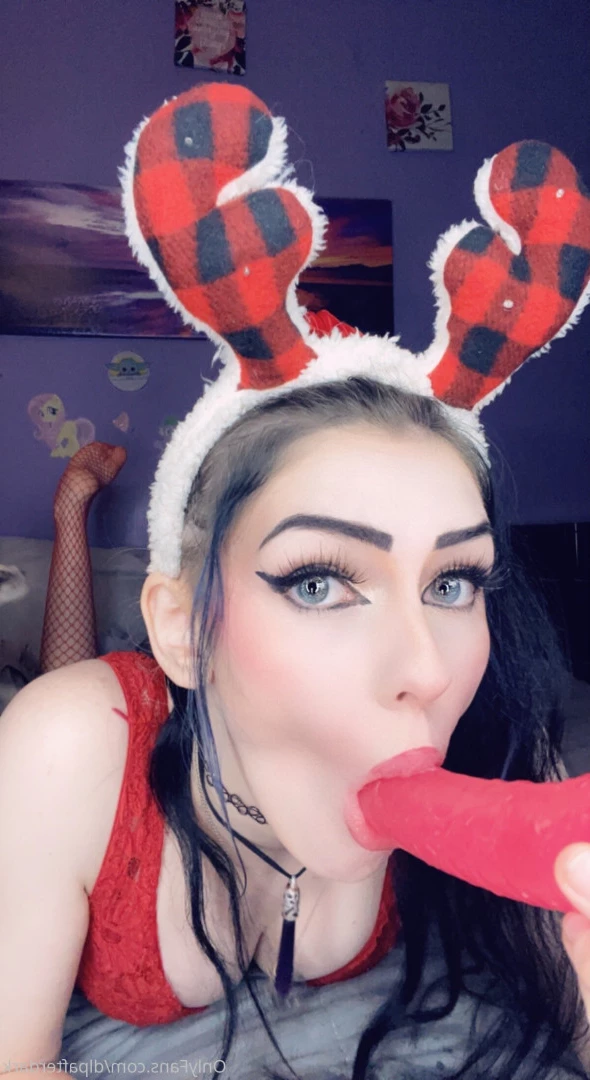 Dyed Little Princess [ dlpafterdark ] Onlyfans leaked photo 10070098 on Hotleaks.tv