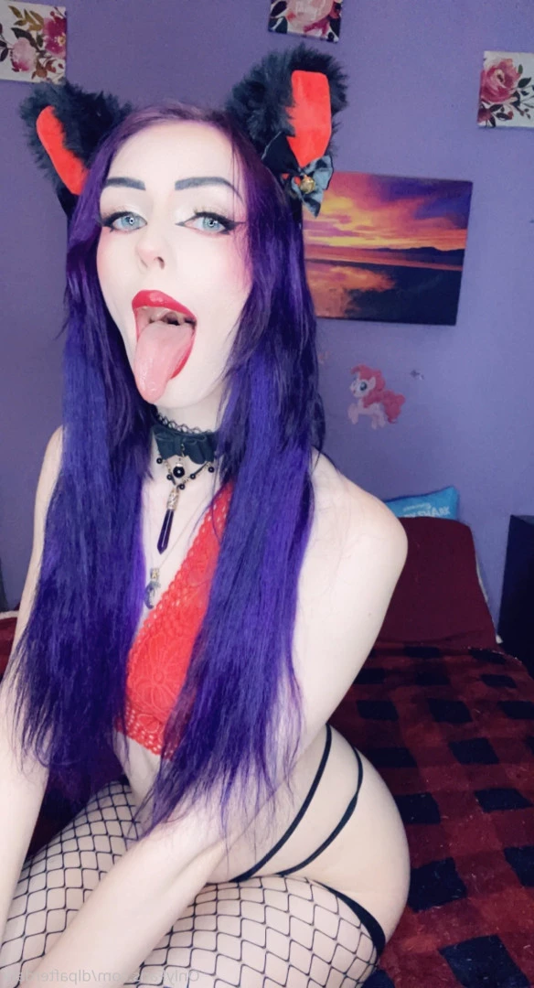 Dyed Little Princess [ dlpafterdark ] Onlyfans leaked photo 10070964 on Hotleaks.tv