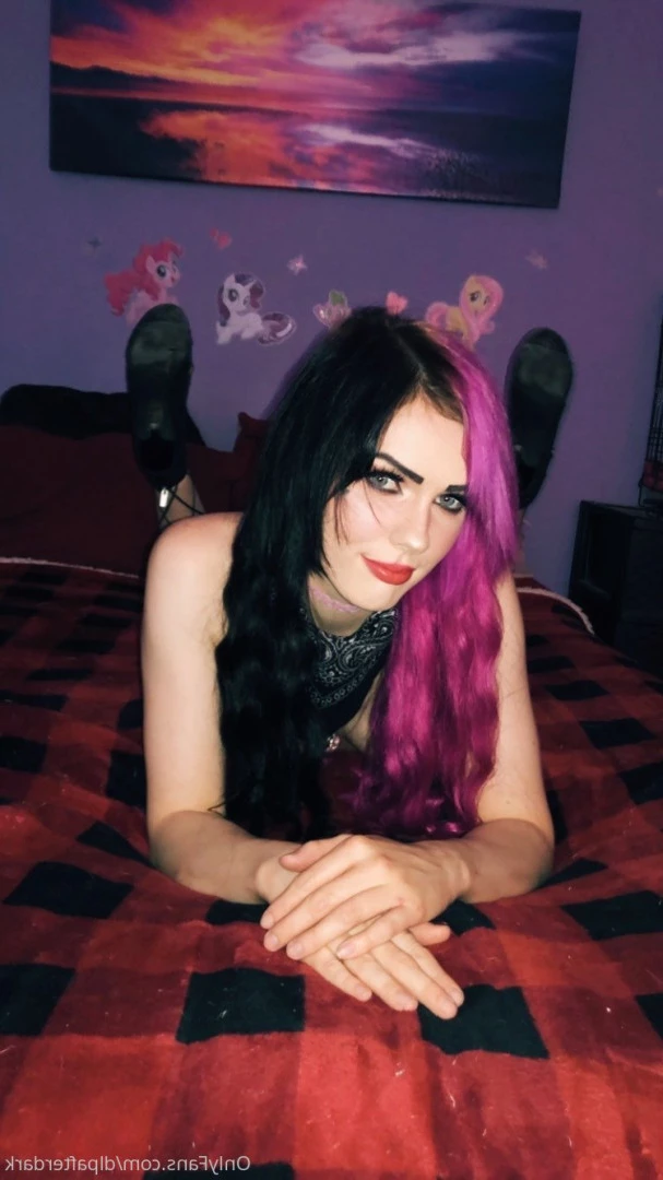 Dyed Little Princess [ dlpafterdark ] Onlyfans leaked photo 10072415 on Hotleaks.tv