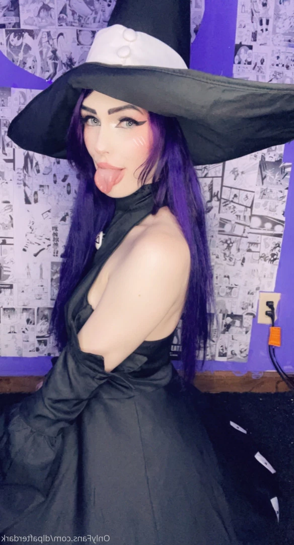 Dyed Little Princess [ dlpafterdark ] Onlyfans leaked photo 10076985 on Hotleaks.tv